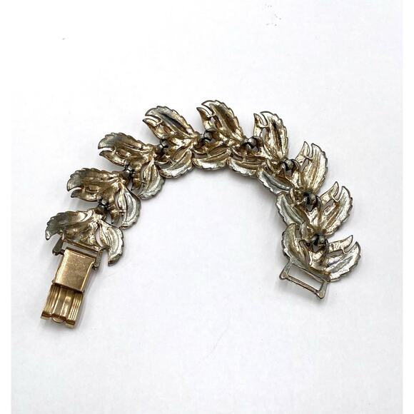 Vintage Bracelet Leaves Linked White Enamel Finish Estate 6.5” Flaw - Picture 5 of 12